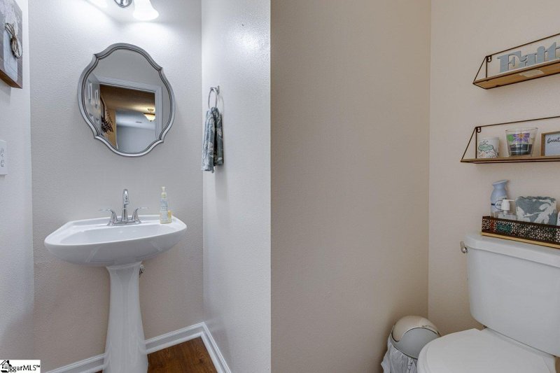 Property image 5 at 2 Granary Drive, Simpsonville, SC 29681