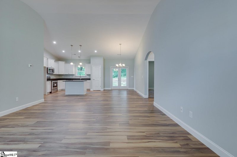 Property image 5 at 10 Suffolk Drive, Greenville, SC 29617