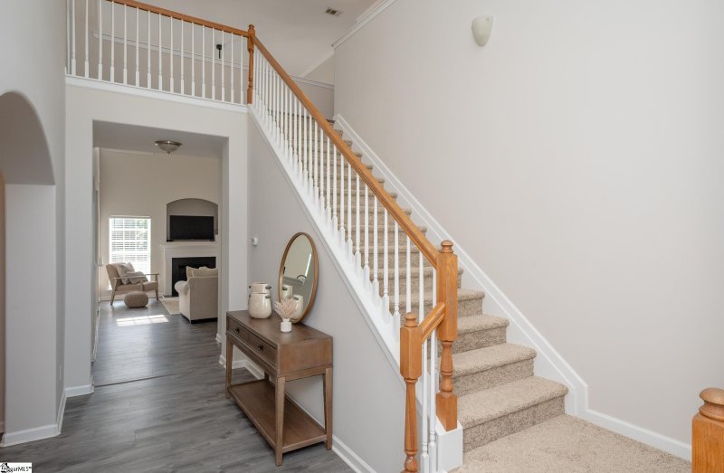 Property image 3 at 800 Center Road, Taylors, SC 29687