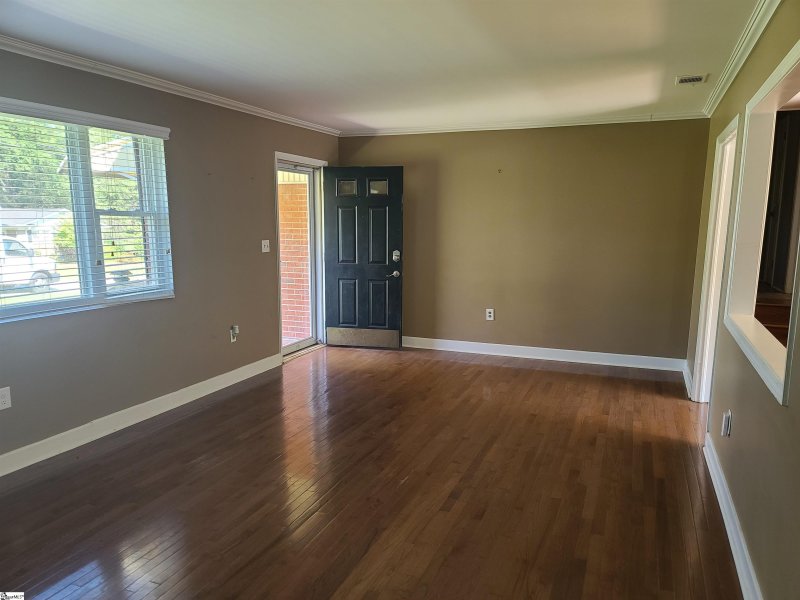 Property image 3 at 411 Drury Lane, Mauldin, SC 29662