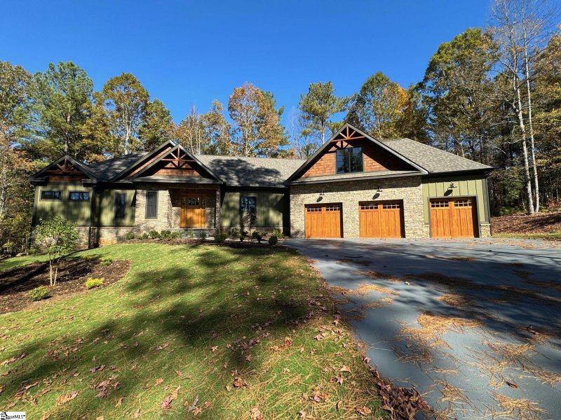 111 Ridge Top Lane