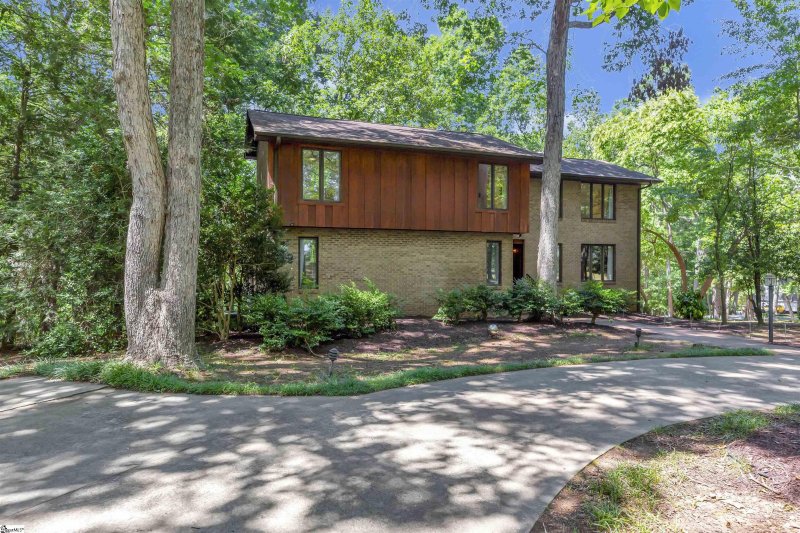 Property image 2 at 3009 Barefoot Trail, Anderson, SC 29621