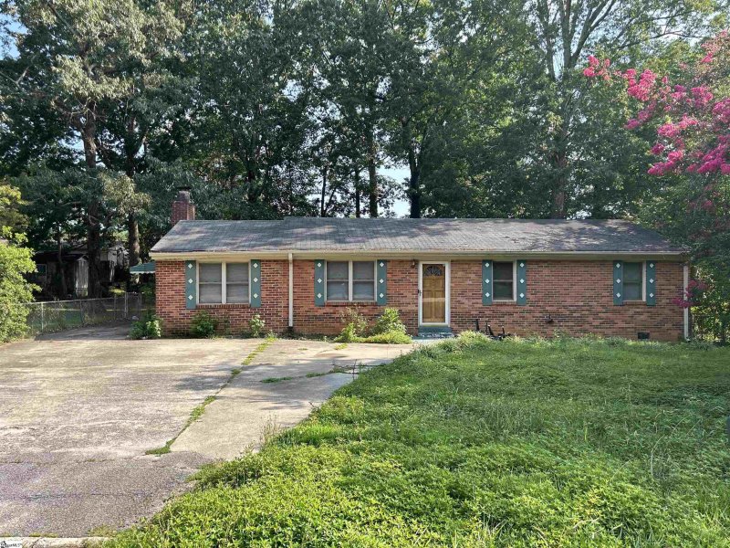 105 Blossom Drive