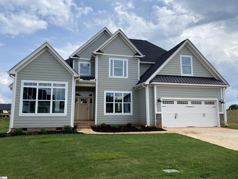 830 Grantwood Circle