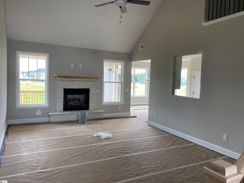 Property image 2 at 830 Grantwood Circle, Greer, SC 29651