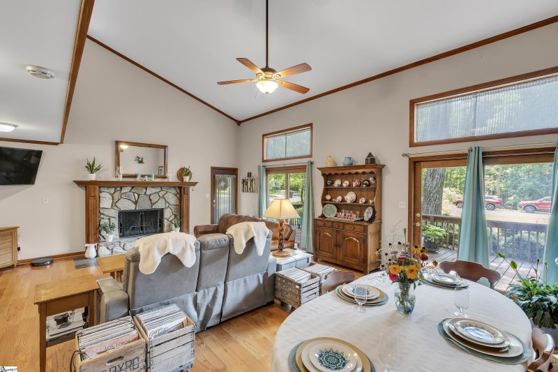 Property image 2 of 128 Dogwood Lane in None, Cowpens, SC 29330