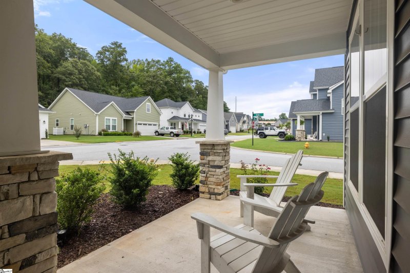 Property image 5 at 401 Kelby Street, Travelers Rest, SC 29690