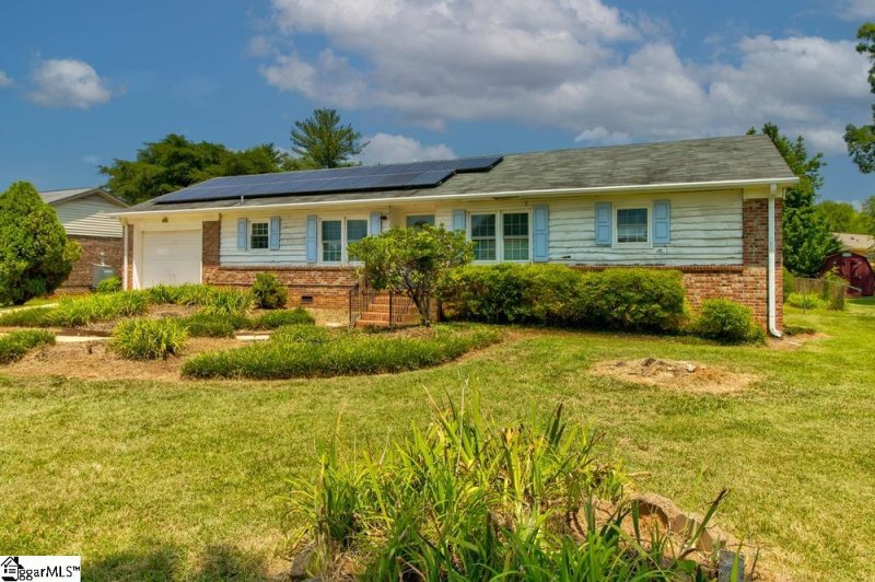 Property image 2 at 507 Berea Forest Circle, Greenville, SC 29617