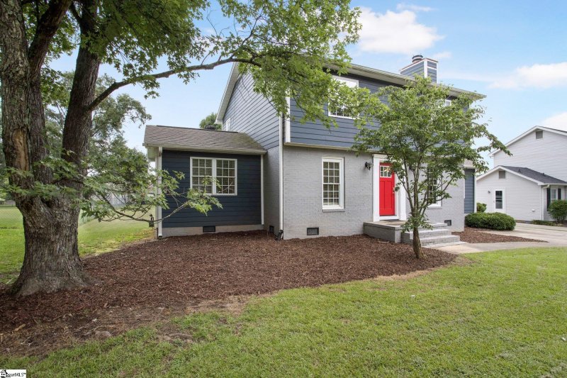 Property image 2 at 313 S Batesville Road, Greer, SC 29650