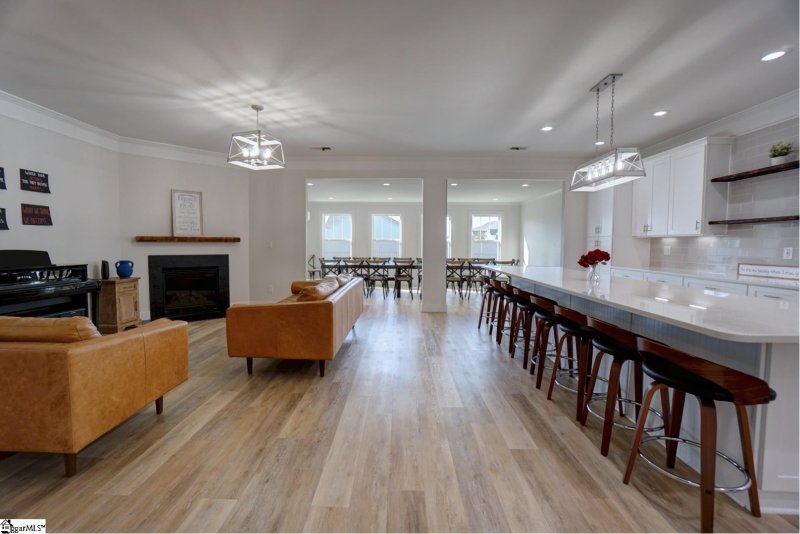 Property image 2 at 126 Willowbottom Drive, Greer, SC 29651