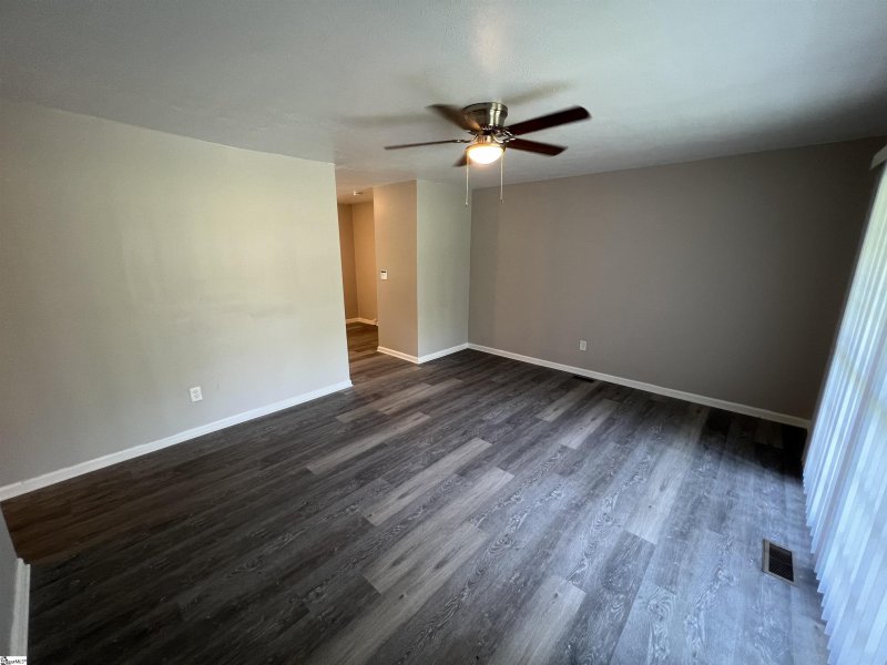 Property image 2 at 103 Yorktown Drive, Fountain Inn, SC 29644