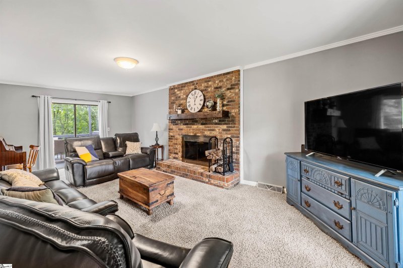 Property image 4 at 101 Atherton Way, Greer, SC 29650