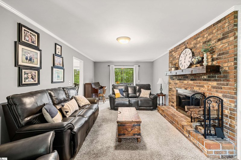 Property image 5 at 101 Atherton Way, Greer, SC 29650