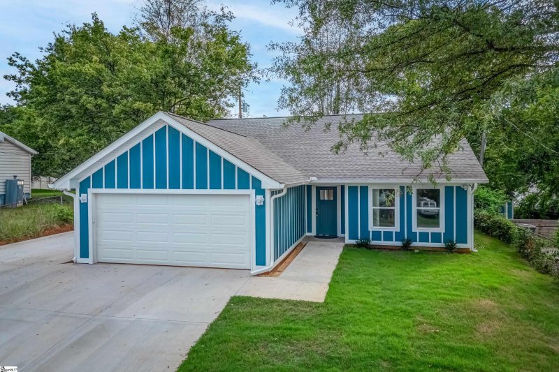 Property image 4 at 4 MCARTHUR Street, Greenville, SC 29611-4713