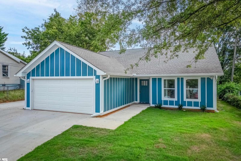 Property image 5 at 4 MCARTHUR Street, Greenville, SC 29611-4713