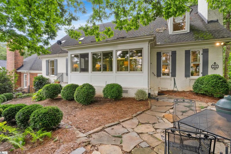 Property image 4 at 104 Hidden Hills Drive, Greenville, SC 29605