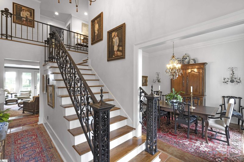 Property image 2 at 124 Hunters Run, Greenville, SC 29615