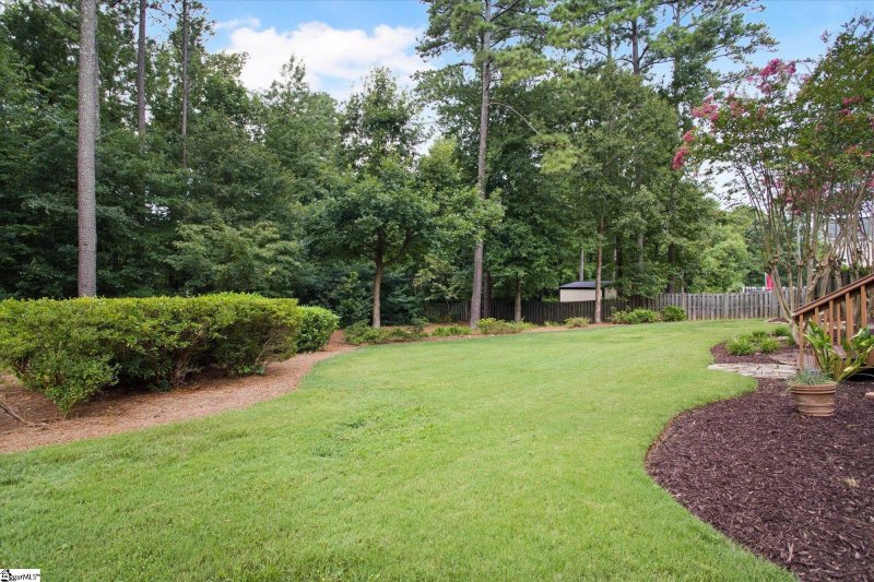 Property image 2 at 405 Carleton Circle, Spartanburg, SC 29301