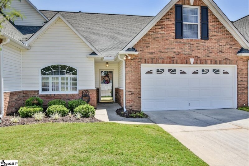 Property image 3 at 112 High Crest Court, Simpsonville, SC 29681