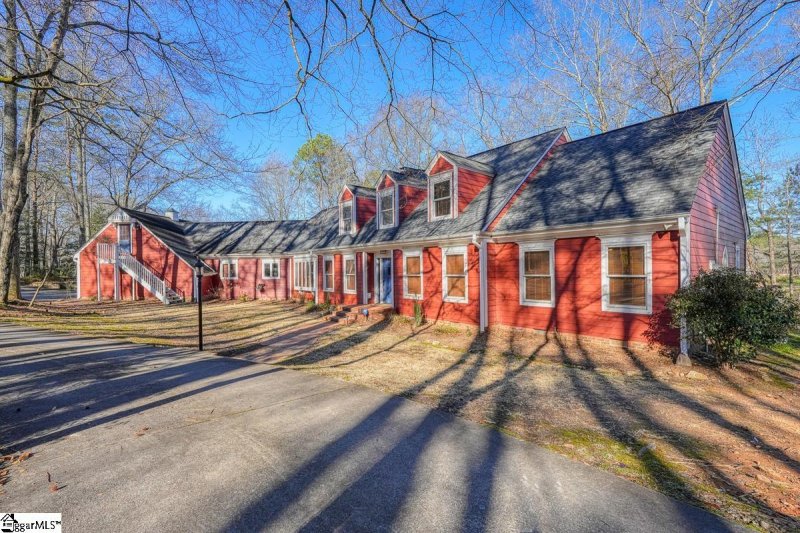 335 Shadowmere Drive