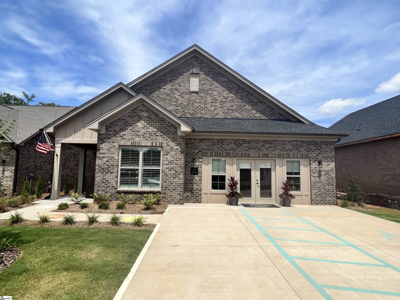 Property image 2 at 205 Carefree Court, Greer, SC 29650