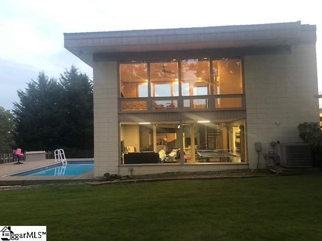 Property image 3 at 108 Oakdale Avenue, Greer, SC 29651