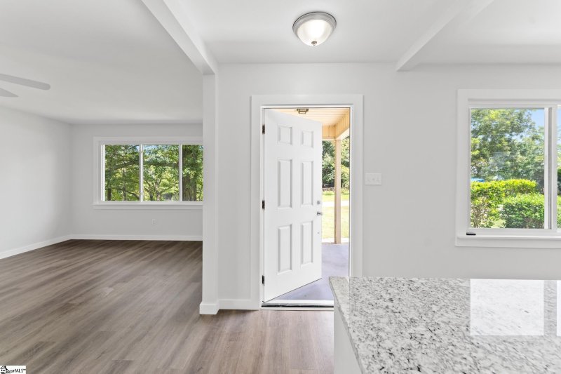 Property image 4 at 213 Sunset Drive, Easley, SC 29640