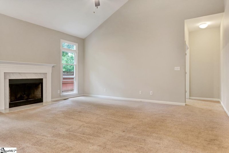 Property image 4 at 304 Fortuna Drive, Simpsonville, SC 29681