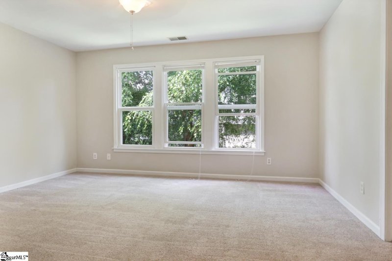 Property image 5 at 304 Fortuna Drive, Simpsonville, SC 29681