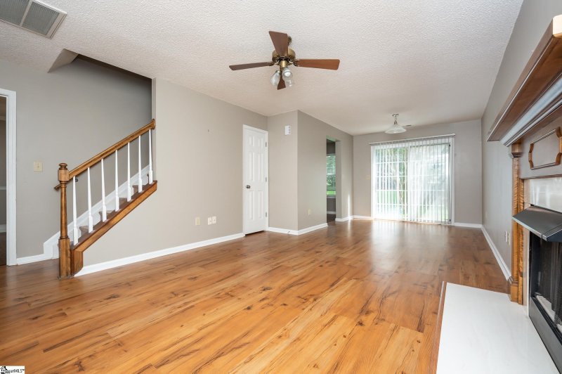 Property image 5 at 103 Clear Lake Drive, Simpsonville, SC 29680