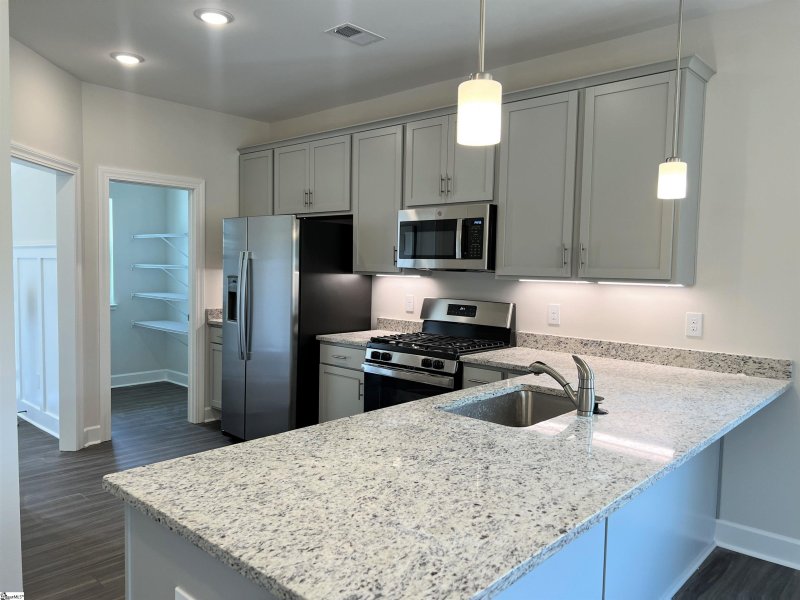 Property image 2 at 116 Callen Drive, Greenville, SC 29607