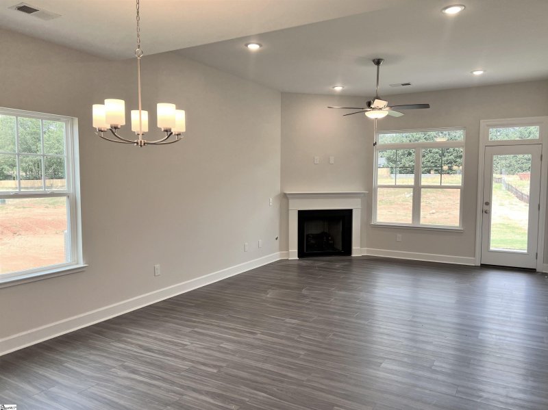 Property image 5 at 116 Callen Drive, Greenville, SC 29607