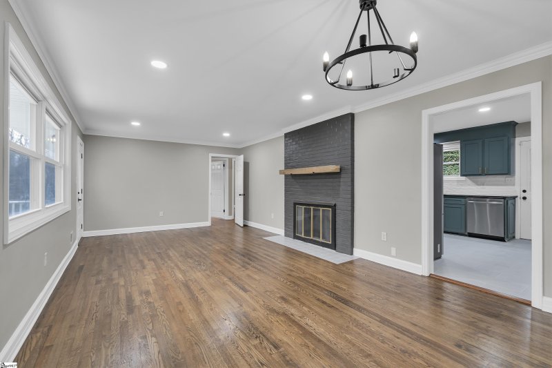 Property image 3 at 120 Brookside Circle, Greenville, SC 29609