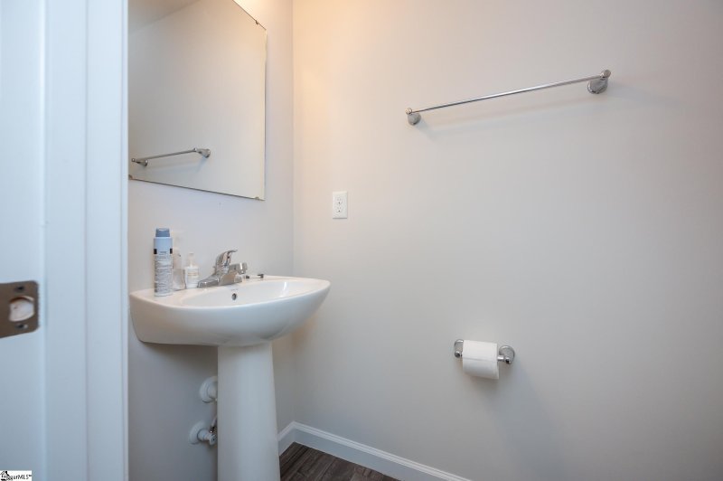 Property image 5 at 302 Maplestead Farms Court, Greenville, SC 29617