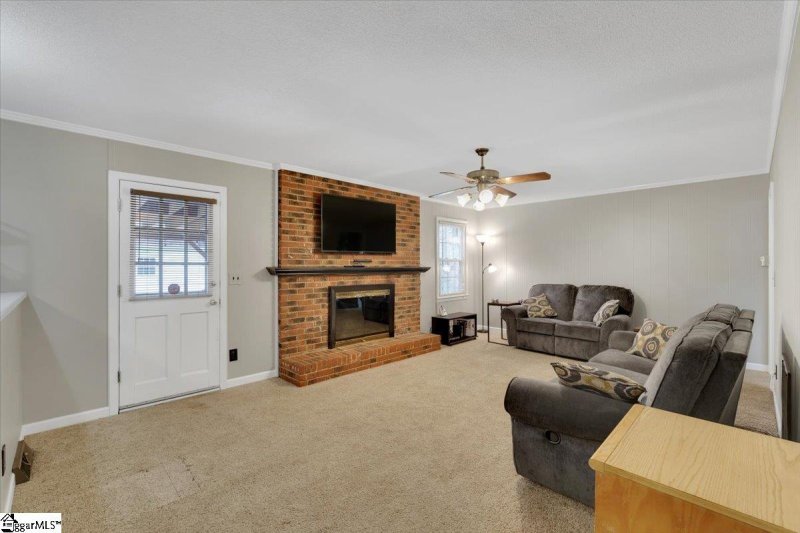 Property image 3 at 38 Cobblestone Road, Greenville, SC 29615