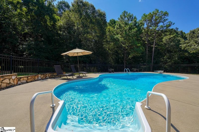 Property image 3 at 167 W Woodglen Road, Spartanburg, SC 29301