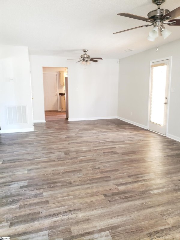 Property image 5 at 711 Larado Court, Moore, SC 29369