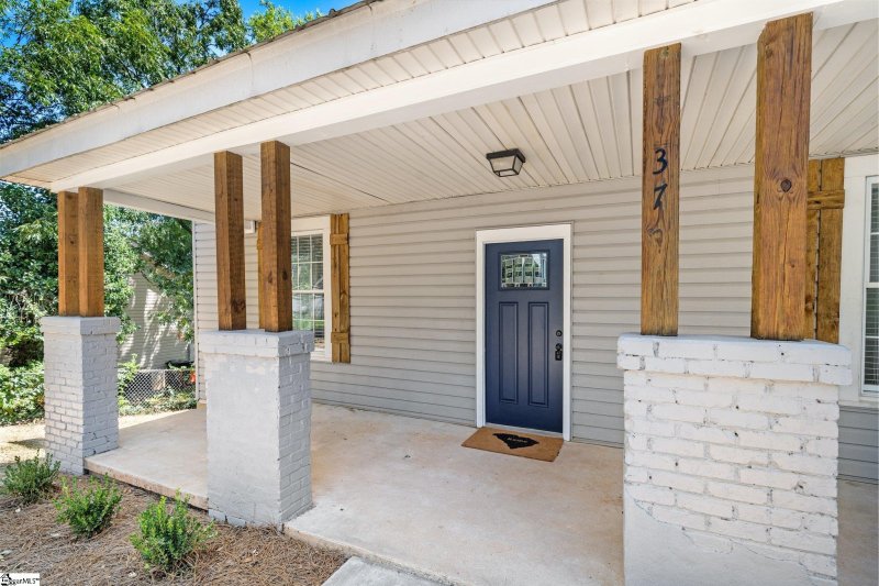 Property image 5 at 37 4th Avenue, Greenville, SC 29611