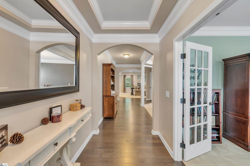 Property image 3 at 105 Chapel Hill Lane, Simpsonville, SC 29681