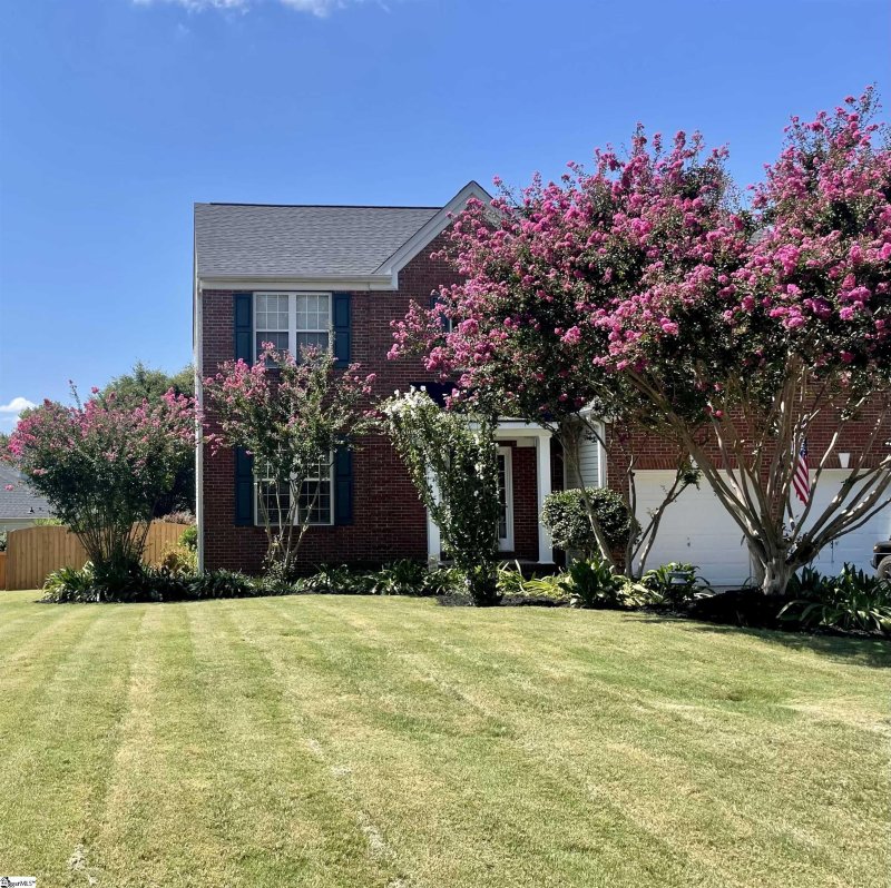 Property image 4 at 105 Breezewood Lane, Easley, SC 29642