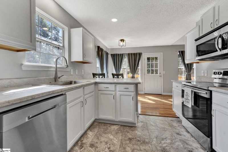 Property image 3 at 248 Jacqueline Road, Piedmont, SC 29673