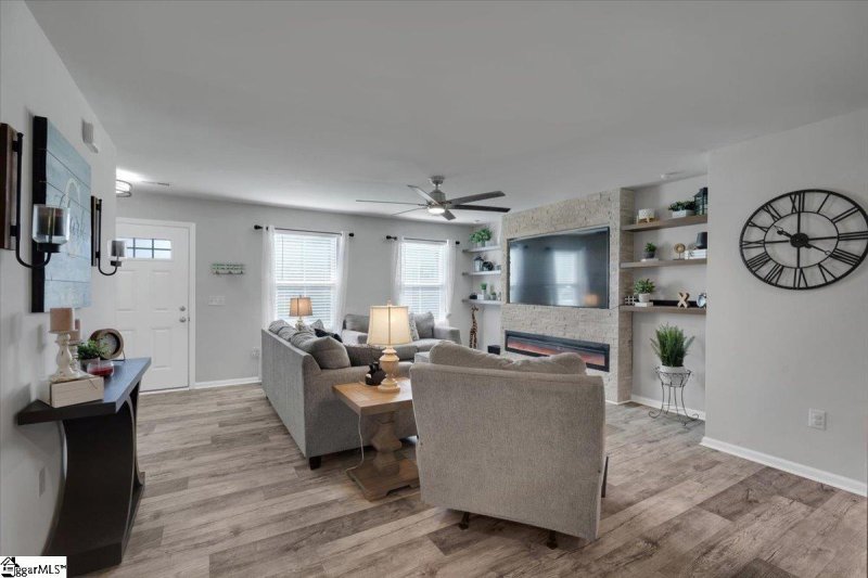 Property image 2 at 315 Maplestead Farms Court, Greenville, SC 29617