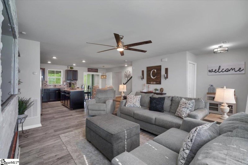 Property image 5 at 315 Maplestead Farms Court, Greenville, SC 29617