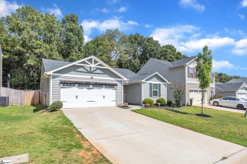 Property image 2 at 115 Portchester Lane, Greenville, SC 29605