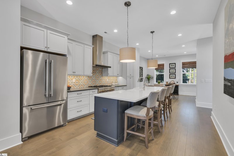 Property image 2 at 37 Whitner Street, Greenville, SC 29601