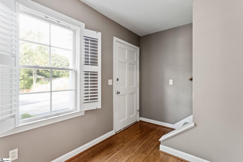 Property image 3 at 501 Edwards Road, Greenville, SC 29615-1267