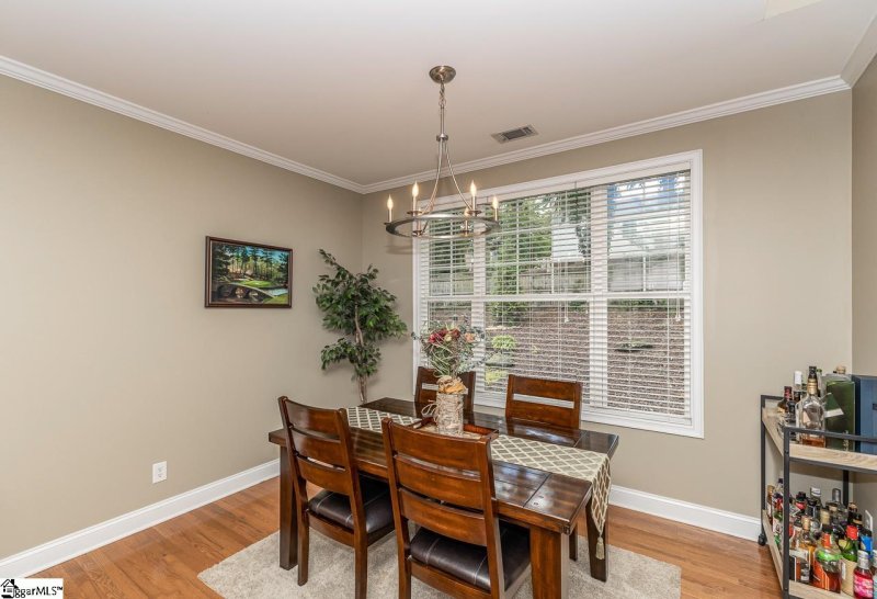 Property image 5 at 15 B Edge Court, Greenville, SC 29609