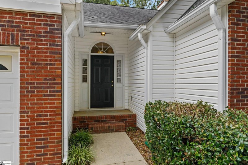 Property image 3 at 302 Cresthaven Place, Simpsonville, SC 29681