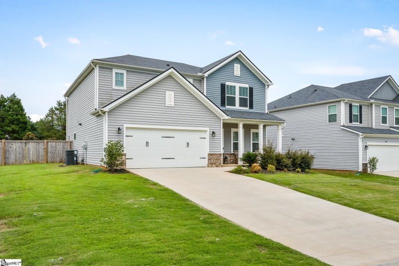 Property image 2 at 110 Walking Stick Way, Pelzer, SC 29669