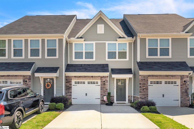 Property image 2 at 144 Roseridge Drive, Simpsonville, SC 29681